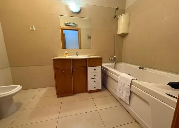 Casa De Ferias Lucena Лориньян